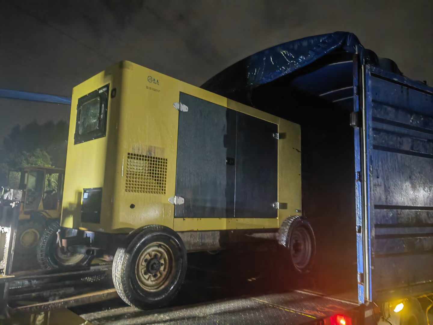 晴隆如何根据负载特性选择合适的柴油发电机？