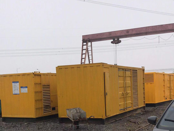 晴隆100kw柴油发电机组每小时油耗？