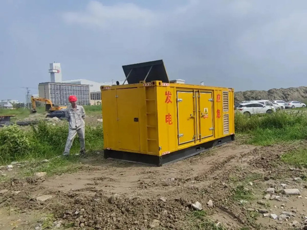 晴隆冬季低温环境下，发电机组启动电瓶的容量需求是否会增加？